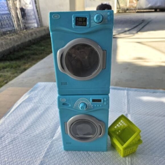 My Life As Laundry Room Washer And Dryer Playset - Picture 7 of 17
